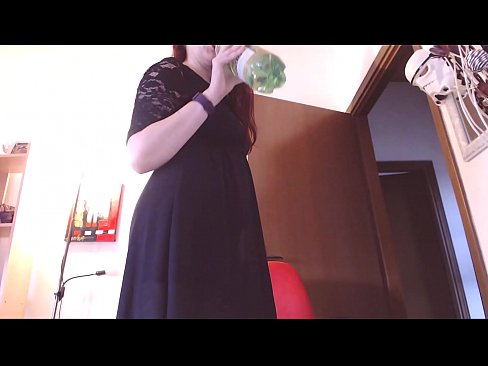 ❤️ Një skllav i nënshtruar që i pëlqejnë brekët e pista dhe të shijshme detyrohet të masturbojë pasi shikon këtë video! Porno vk tek ne sq.tusar.top ☑